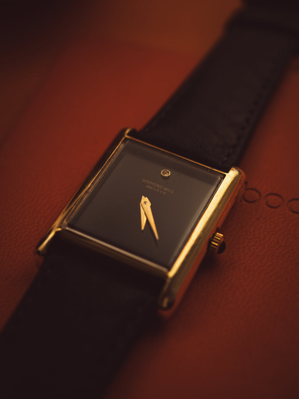 No. 121 - 1980s Raymond Weil Tank