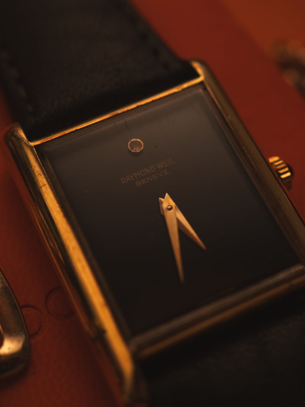 No. 121 - 1980s Raymond Weil Tank