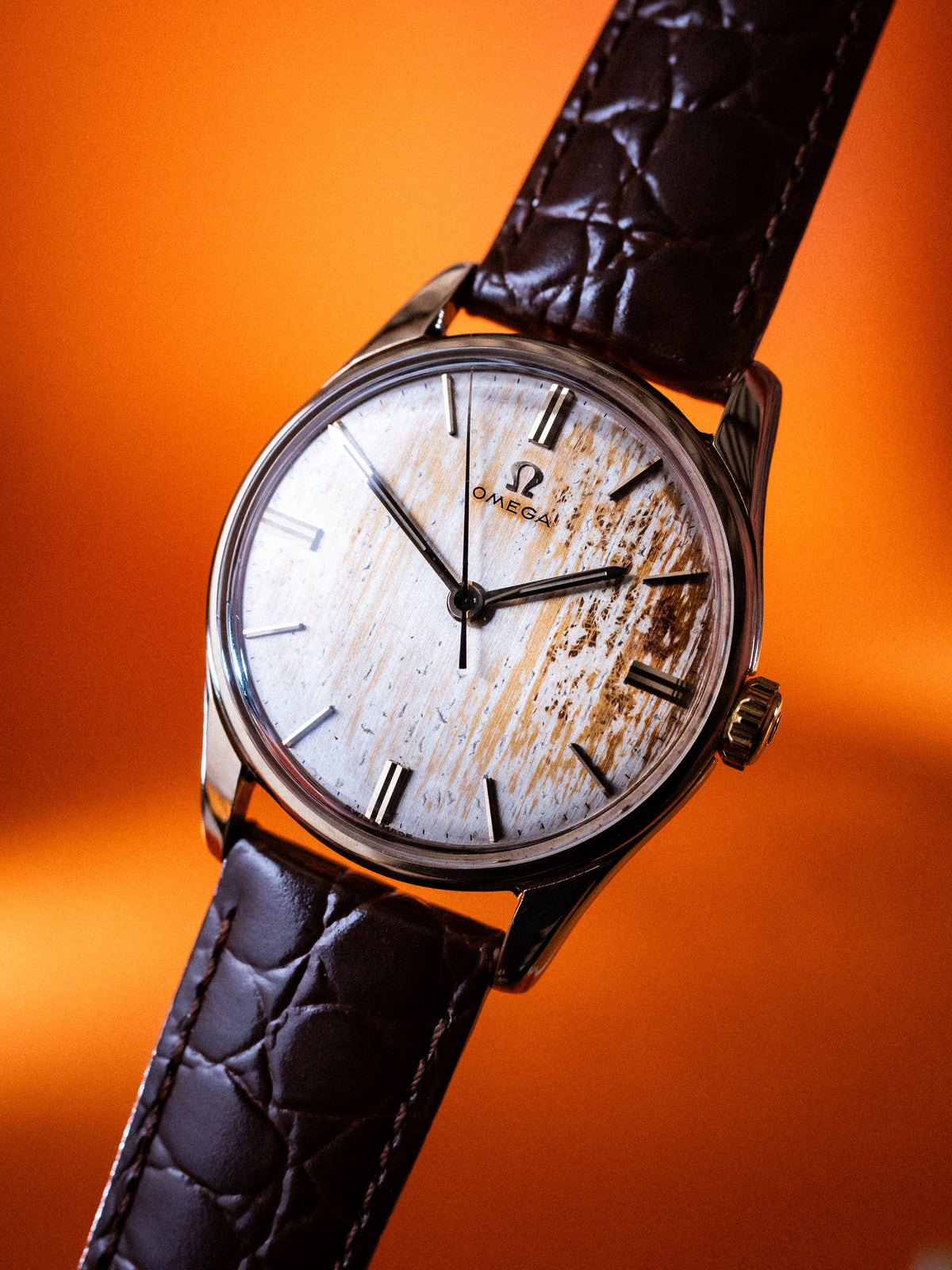 No. 135 1963 Omega Geneve 9ct with Rare 'Tiger Eye' Patina Dial 131.5405